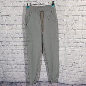 Figs Womens Charlotte 21 Pocket Slim Scrub Jogger Pant Gray Sz XXS NWOT Medical